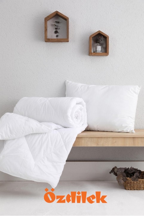Özdilek Çift Kişilik Yorgan ve 2 Adet Yastık Seti